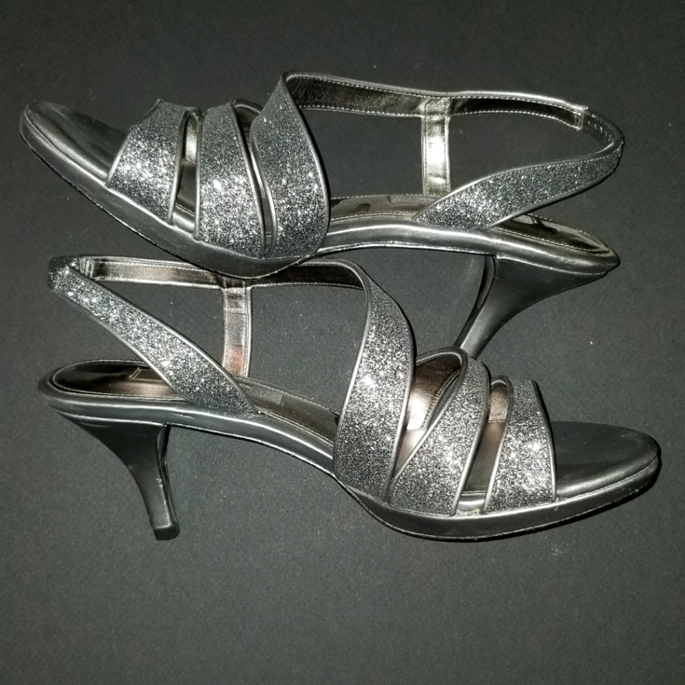 silver shoes
